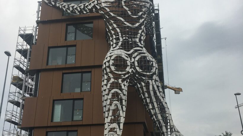 SWOT pri strategických partnerstvách: Identifikácia synergií a rizika lock-in